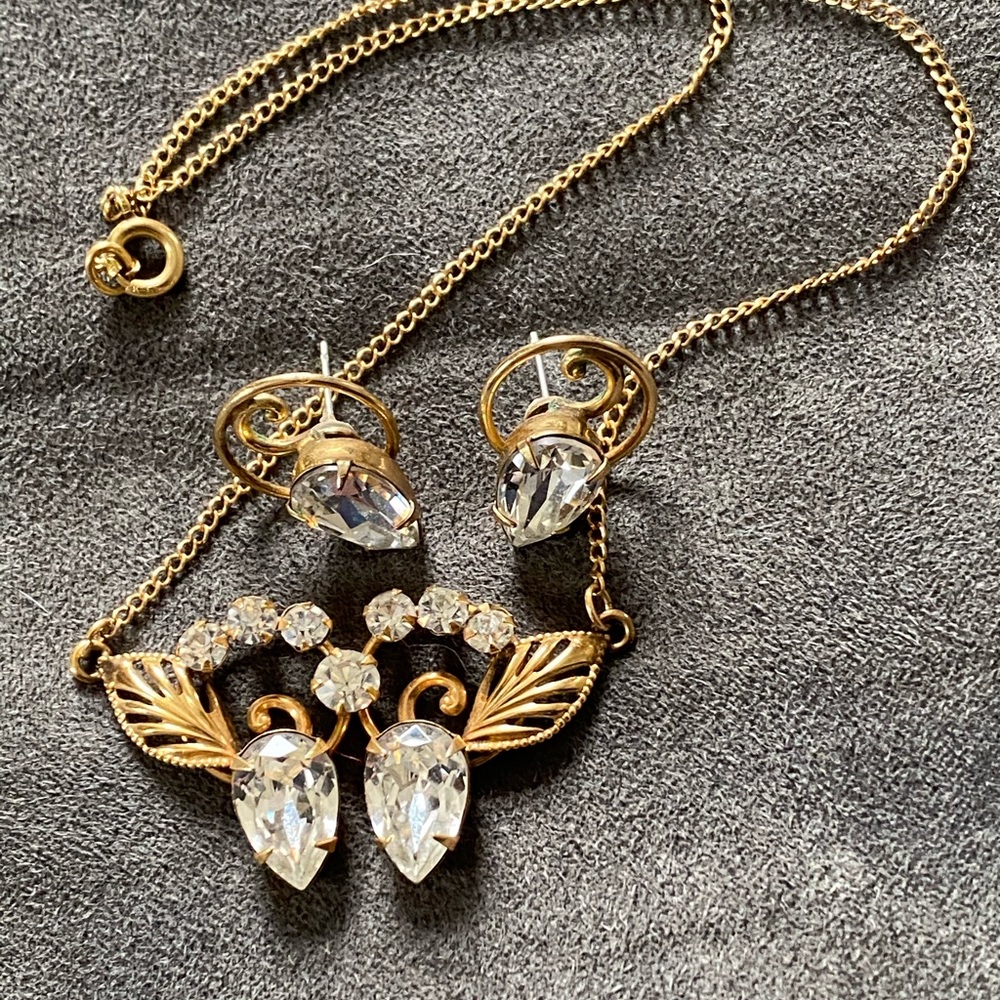 Vintage 14K Gold Filled Necklace & Earring Set - Picture 2 of 7